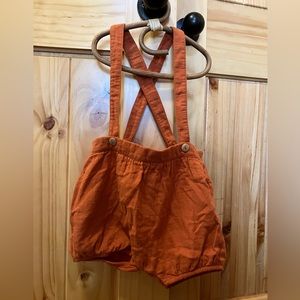 Fin and Vince suspender shorts ginger